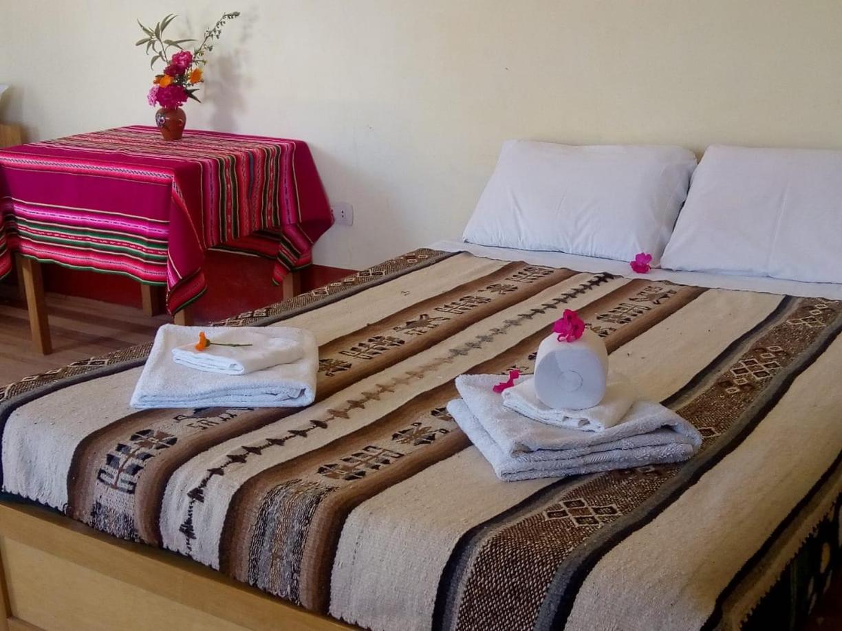 Hospedaje Y Restaurante Saywa Llachon Екстериор снимка